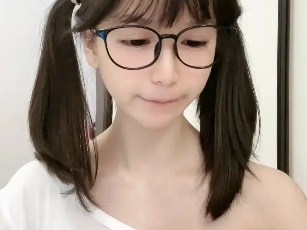 《萌小栖》天才交易员咯咯哒vlog原视频无删减全集免费畅播-《萌小栖》完整版极速获取-高清资源值得二刷细品-资源下载在线观看