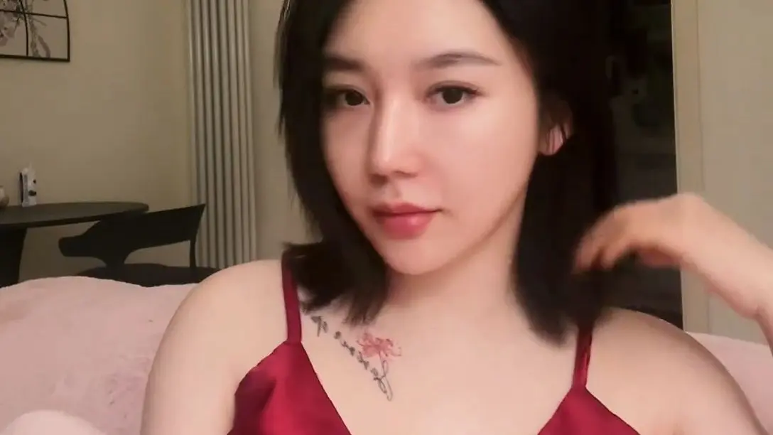 《eliy3人行资源》完整版在线观看-教母eliy短剧4K超清画质-免费观看资源偷偷点开