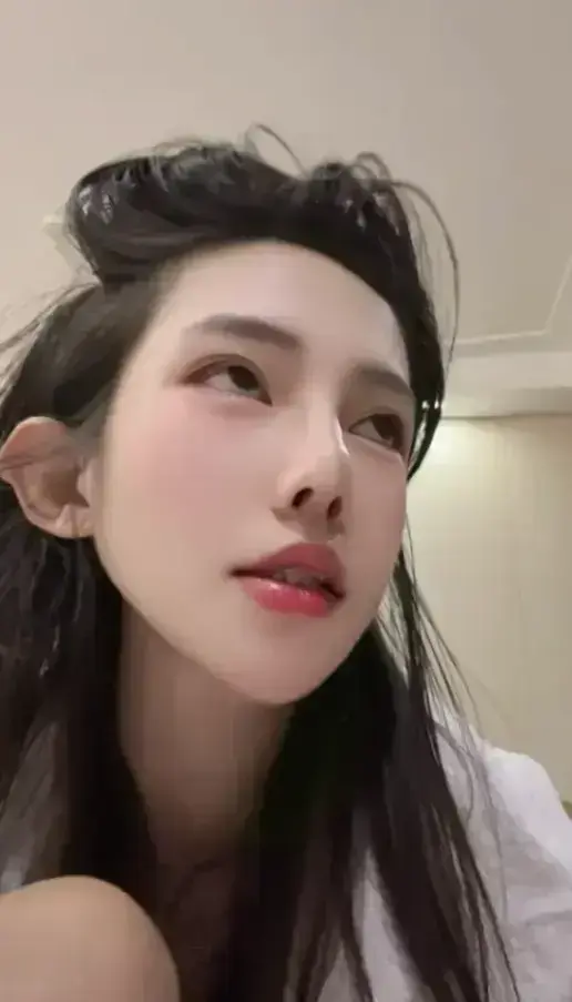 《七七大魔王》变身化妆剧情全收录-七七大魔王精彩高能片段合集-全网同步高清免费在线观看